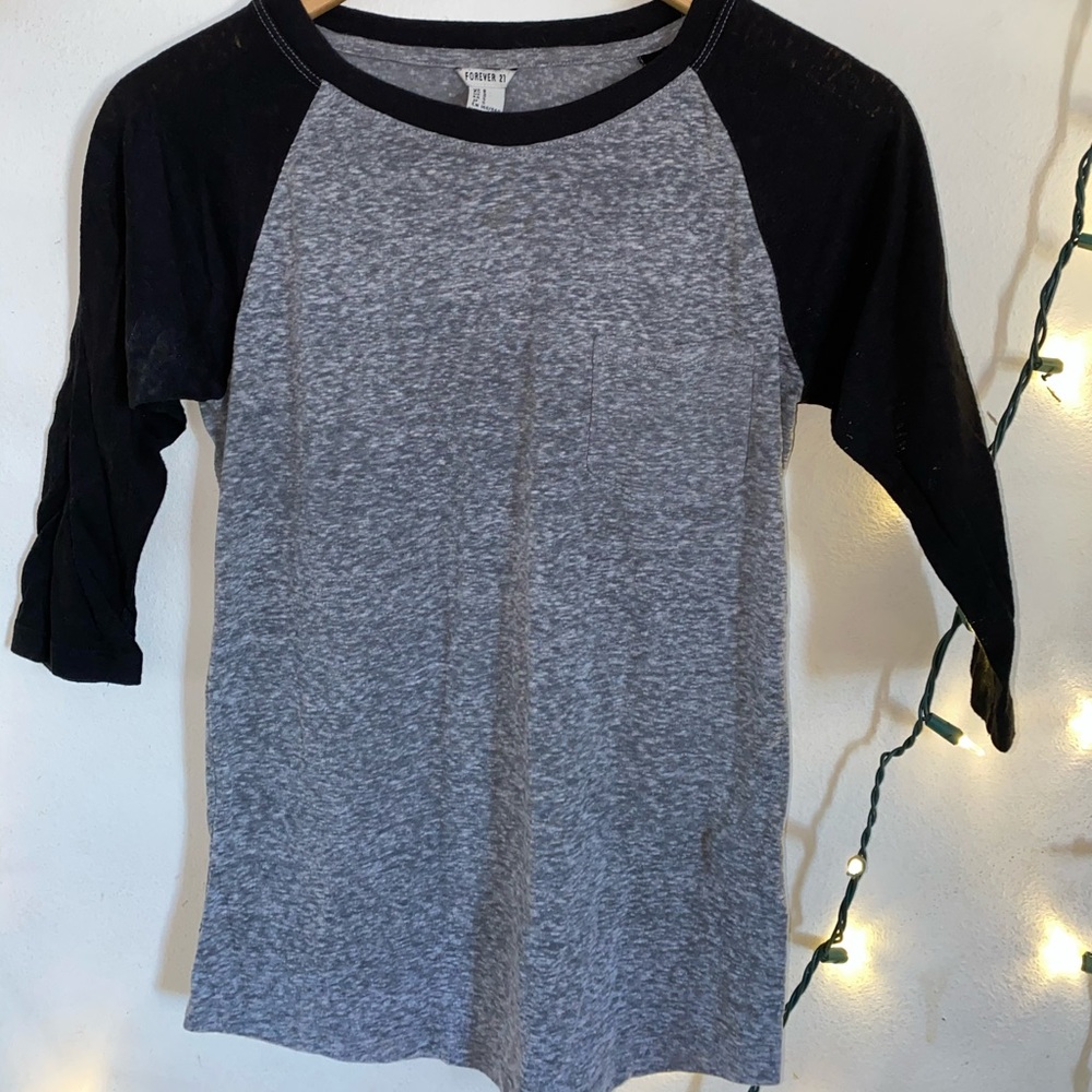 Black and Gray Baseball Tee 🥵